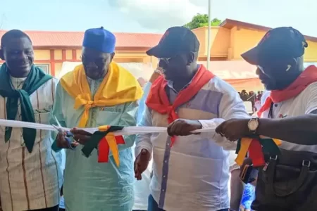 Pré-universitaire: Guillaume Hawing inaugure le lycée de Kassa