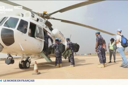 Les Casques bleus quittent le Mali dans la précipitation et sous la menace