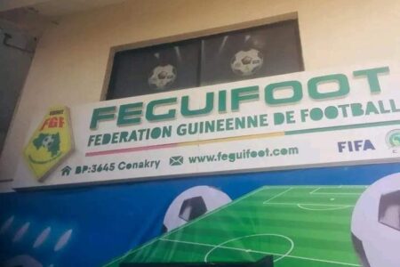 Tension entre la Fédération Guinéenne de Football et les Clubs de Première Division
